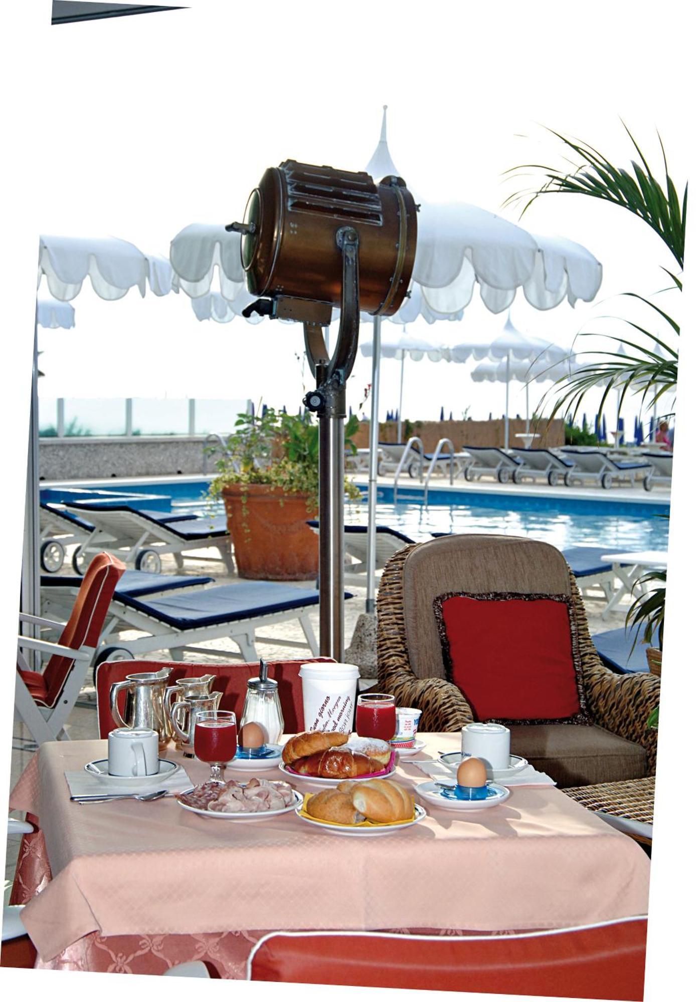 Hotel Beny ليدو دي يسولو المظهر الخارجي الصورة