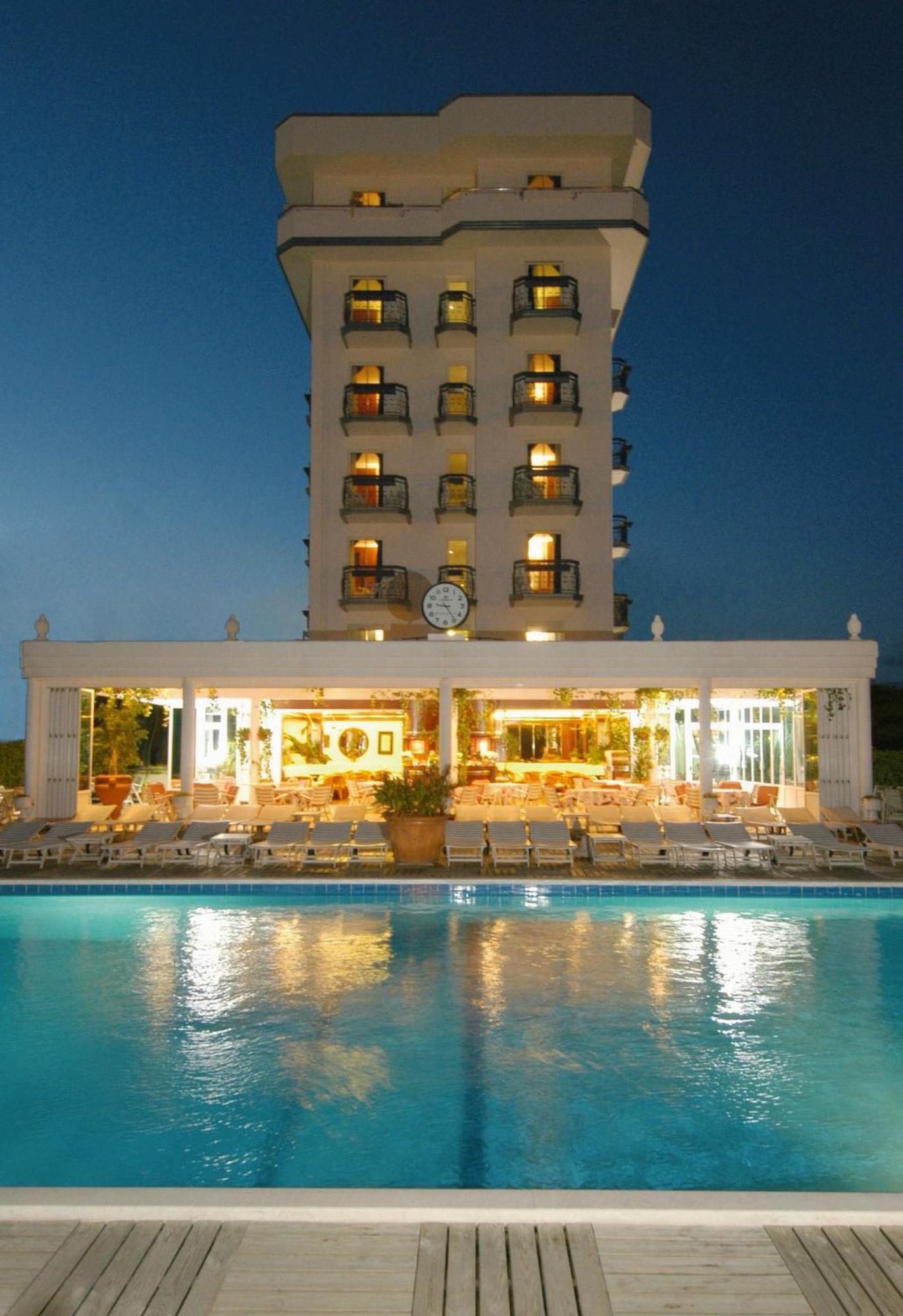 Hotel Beny ليدو دي يسولو المظهر الخارجي الصورة